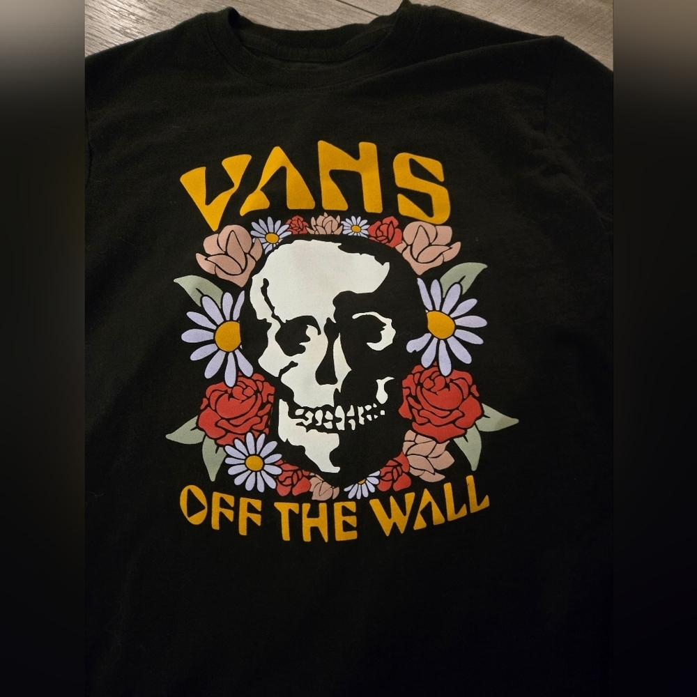Vans headliner Black Skull Floral Long Sleeve Shirt. Size XS - Picture 4 of 7